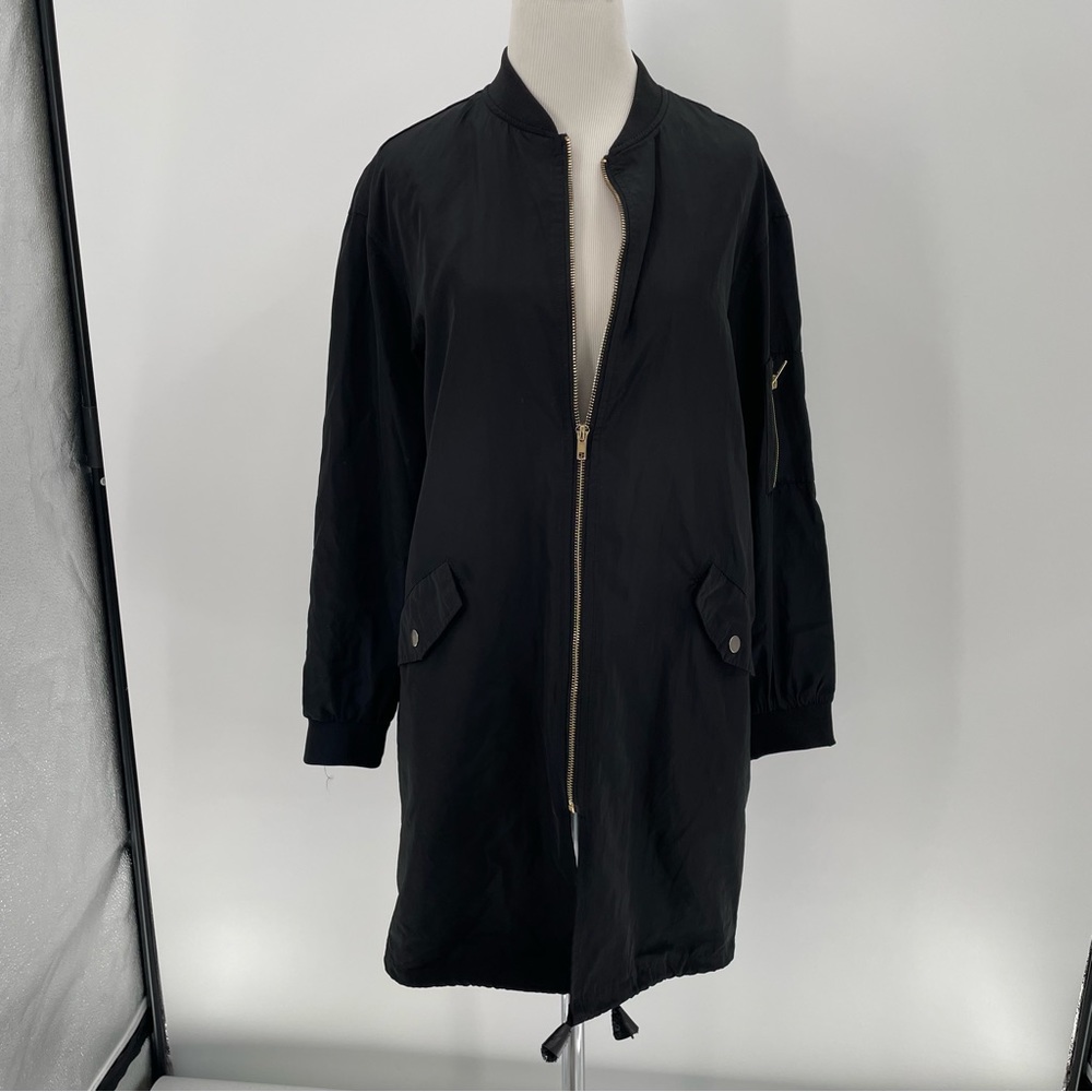 Casting LA Woman’s Black Jacket